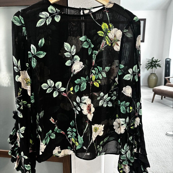 H&M Black Floral Blouse - Size 6 - Picture 1 of 8